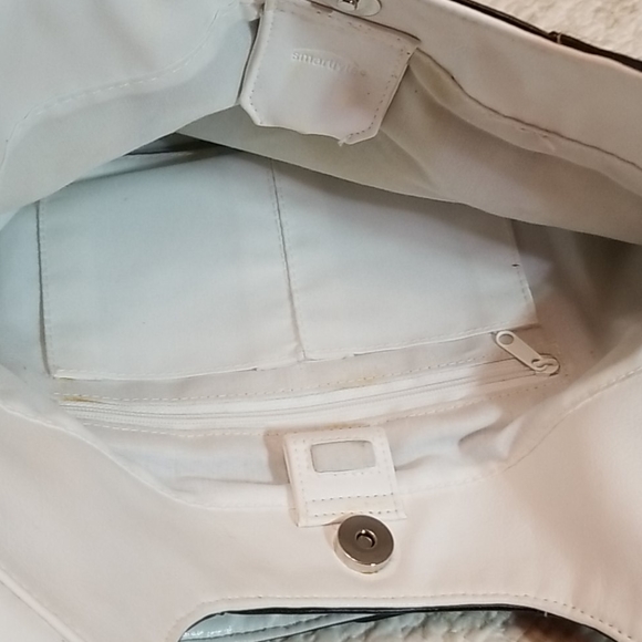 Purse - Picture 4 of 5